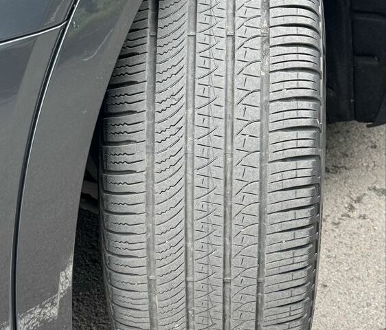 Ауді E-Tron 2020 у Івано-Франківську на Automoto.ua Сірий Ауді E-Tron, об'ємом двигуна 0 л та пробігом 68 тис. км за 31000 $, фото 13 на Automoto.ua