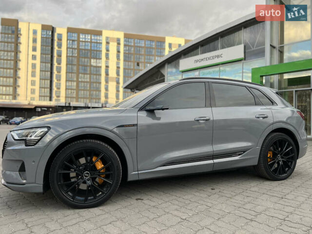 Ауди E-Tron 2020 в Луцке на Automoto.ua Серый Ауди E-Tron, объемом двигателя 0 л и пробегом 104 тыс. км за 33000 $, фото 7 на Automoto.ua
