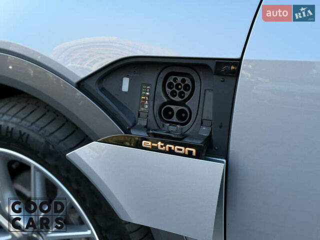 Ауді E-Tron 2020 у Одесі на Automoto.ua Сірий Ауді E-Tron, об'ємом двигуна 0 л та пробігом 43 тис. км за 34000 $, фото 10 на Automoto.ua