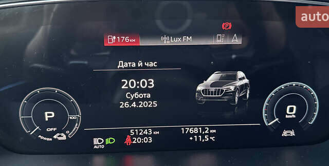 Ауді E-Tron 2020 у Києві на Automoto.ua Сірий Ауді E-Tron, об'ємом двигуна 0 л та пробігом 51 тис. км за 32000 $, фото 44 на Automoto.ua