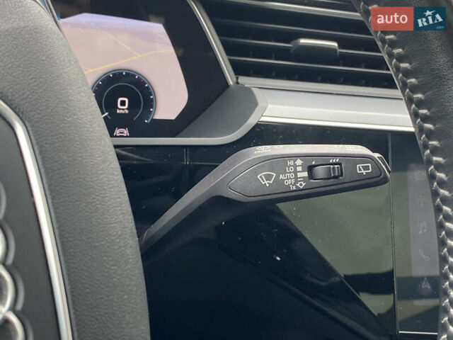 Ауди E-Tron 2020 в Луцке на Automoto.ua Серый Ауди E-Tron, объемом двигателя 0 л и пробегом 128 тыс. км за 25000 $, фото 49 на Automoto.ua