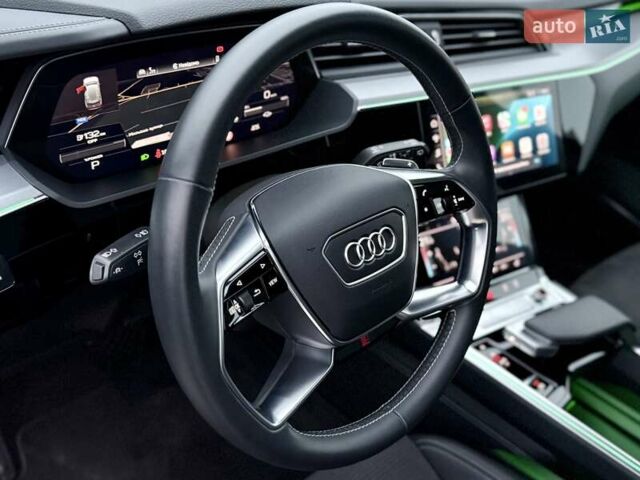 Серый Ауди E-Tron, объемом двигателя 0 л и пробегом 29 тыс. км за 38300 $, фото 16 на Automoto.ua