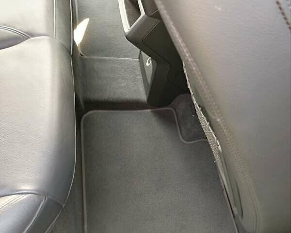 Серый Ауди E-Tron, объемом двигателя 0 л и пробегом 77 тыс. км за 33100 $, фото 6 на Automoto.ua