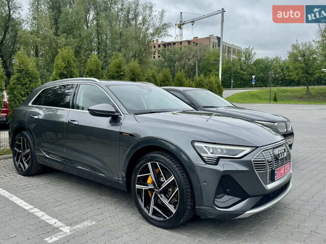 Серый Ауди E-Tron, объемом двигателя 0 л и пробегом 110 тыс. км за 29500 $, фото 27 на Automoto.ua