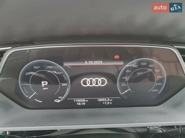Сірий Ауді E-Tron, об'ємом двигуна 0 л та пробігом 119 тис. км за 29650 $, фото 25 на Automoto.ua