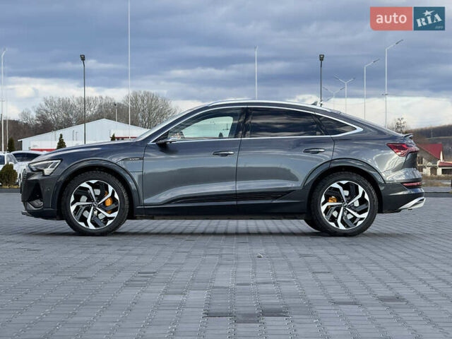 Серый Ауди E-Tron, объемом двигателя 0 л и пробегом 53 тыс. км за 40900 $, фото 4 на Automoto.ua
