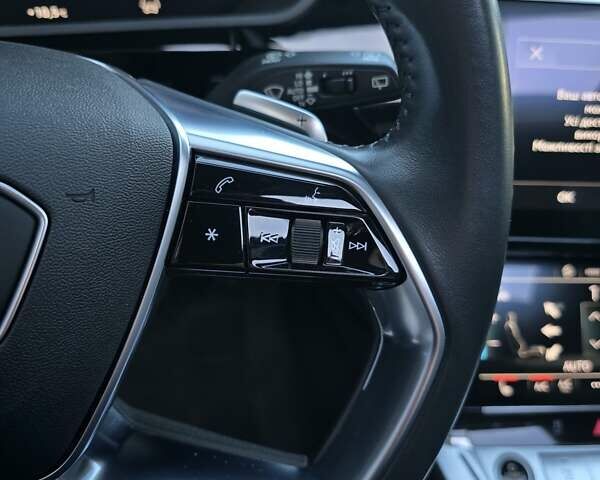 Серый Ауди E-Tron, объемом двигателя 0 л и пробегом 99 тыс. км за 31990 $, фото 79 на Automoto.ua