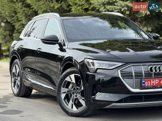Серый Ауди E-Tron, объемом двигателя 0 л и пробегом 116 тыс. км за 29900 $, фото 6 на Automoto.ua