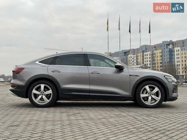 Серый Ауди E-Tron, объемом двигателя 0 л и пробегом 109 тыс. км за 30900 $, фото 16 на Automoto.ua