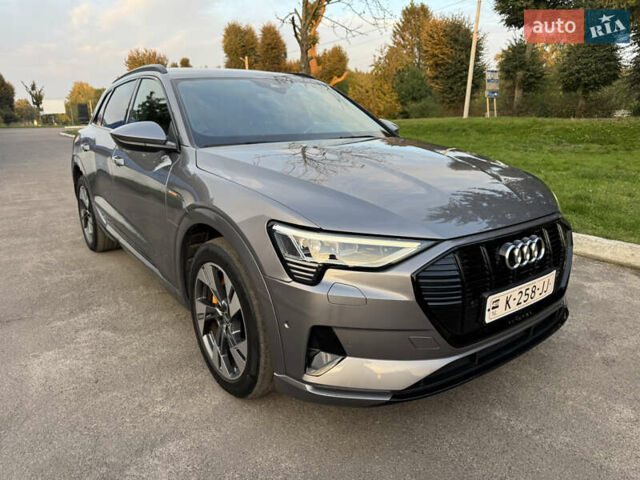 Сірий Ауді E-Tron, об'ємом двигуна 0 л та пробігом 180 тис. км за 21500 $, фото 11 на Automoto.ua