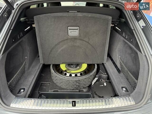 Сірий Ауді E-Tron, об'ємом двигуна 0 л та пробігом 77 тис. км за 37000 $, фото 18 на Automoto.ua