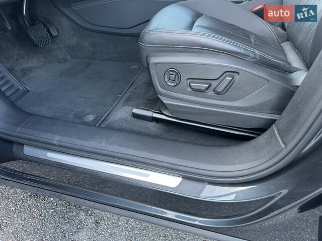 Сірий Ауді E-Tron, об'ємом двигуна 0 л та пробігом 169 тис. км за 26250 $, фото 15 на Automoto.ua