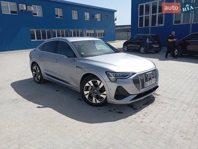 Серый Ауди E-Tron, объемом двигателя 0 л и пробегом 70 тыс. км за 38000 $, фото 5 на Automoto.ua