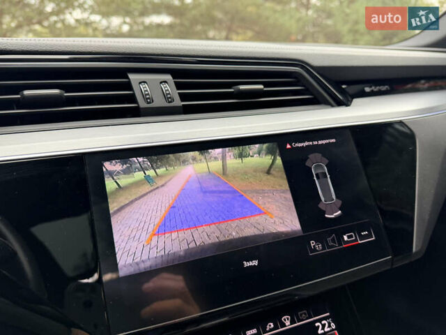 Ауді E-Tron 2020 у Дрогобичі на Automoto.ua Сірий Ауді E-Tron, об'ємом двигуна 0 л та пробігом 180 тис. км за 27990 $, фото 32 на Automoto.ua