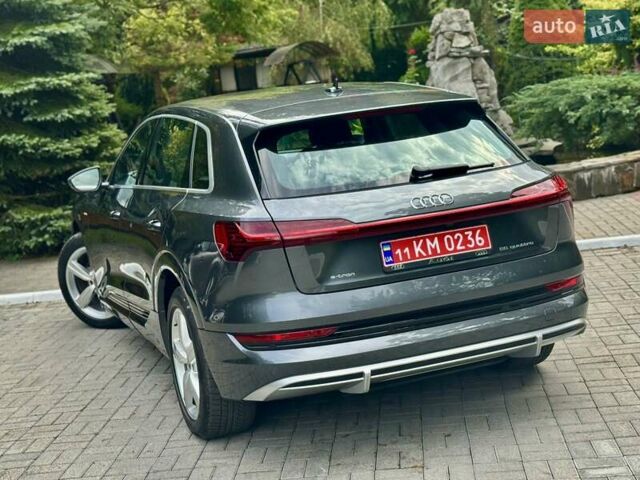 Сірий Ауді E-Tron, об'ємом двигуна 0 л та пробігом 148 тис. км за 27500 $, фото 81 на Automoto.ua