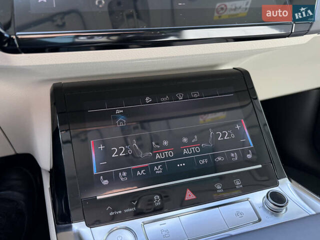 Серый Ауди E-Tron, объемом двигателя 0 л и пробегом 130 тыс. км за 37000 $, фото 74 на Automoto.ua