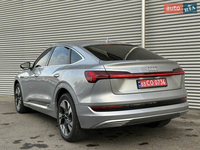 Сірий Ауді E-Tron, об'ємом двигуна 0 л та пробігом 45 тис. км за 33999 $, фото 49 на Automoto.ua