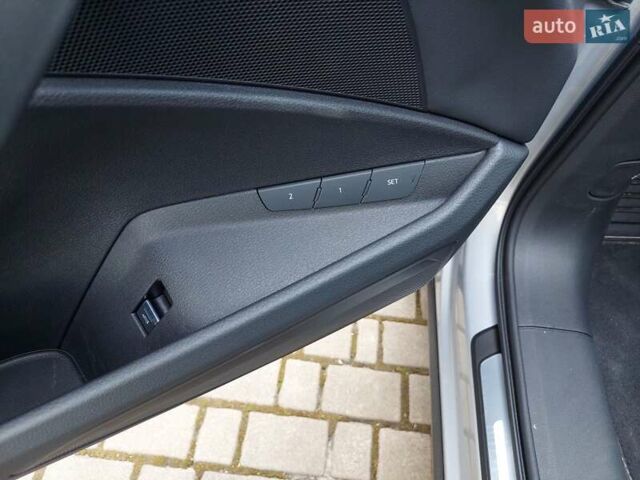 Серый Ауди E-Tron, объемом двигателя 0 л и пробегом 3 тыс. км за 47000 $, фото 8 на Automoto.ua