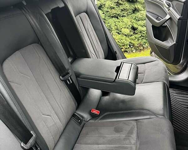 Серый Ауди E-Tron, объемом двигателя 0 л и пробегом 165 тыс. км за 33000 $, фото 30 на Automoto.ua