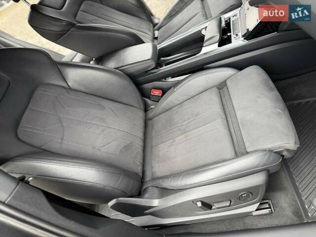 Серый Ауди E-Tron, объемом двигателя 0 л и пробегом 149 тыс. км за 29300 $, фото 59 на Automoto.ua