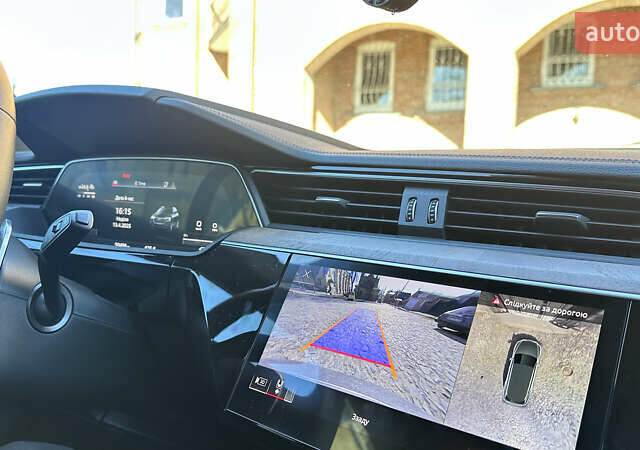 Серый Ауди E-Tron, объемом двигателя 0 л и пробегом 50 тыс. км за 36000 $, фото 49 на Automoto.ua