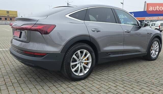 Сірий Ауді E-Tron, об'ємом двигуна 0 л та пробігом 140 тис. км за 28800 $, фото 12 на Automoto.ua