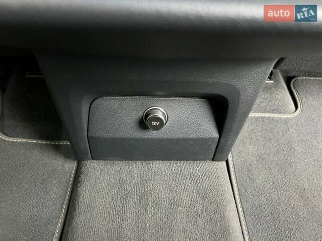 Серый Ауди E-Tron, объемом двигателя 0 л и пробегом 125 тыс. км за 34999 $, фото 35 на Automoto.ua