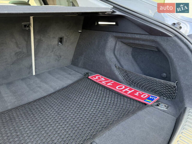 Серый Ауди E-Tron, объемом двигателя 0 л и пробегом 130 тыс. км за 37000 $, фото 118 на Automoto.ua