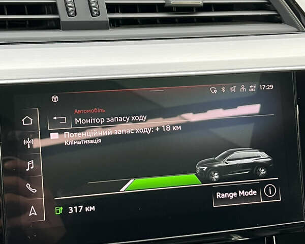Ауді E-Tron 2021 у Луцьку на Automoto.ua Сірий Ауді E-Tron, об'ємом двигуна 0 л та пробігом 125 тис. км за 34999 $, фото 62 на Automoto.ua