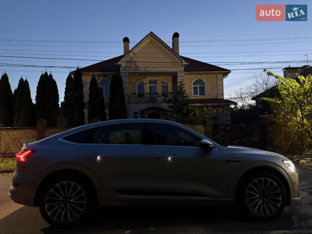 Сірий Ауді E-Tron, об'ємом двигуна 0 л та пробігом 39 тис. км за 39800 $, фото 3 на Automoto.ua