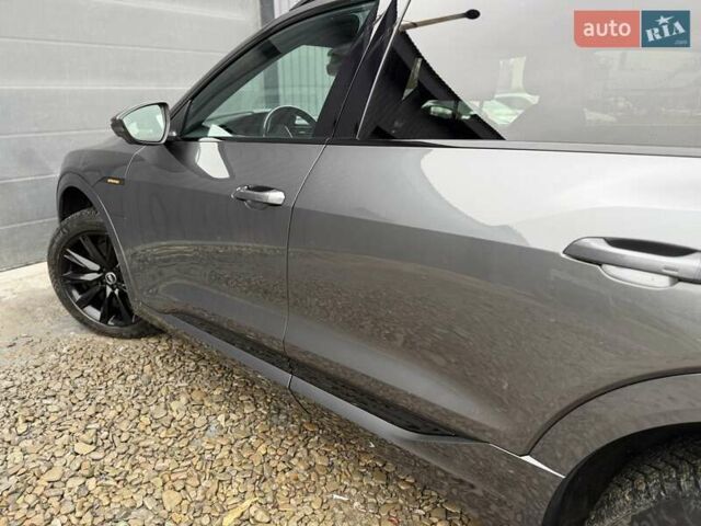 Серый Ауди E-Tron, объемом двигателя 0 л и пробегом 149 тыс. км за 29300 $, фото 37 на Automoto.ua