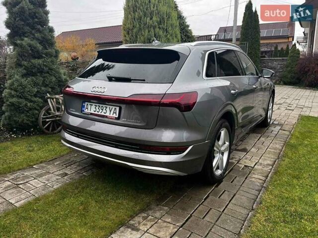 Серый Ауди E-Tron, объемом двигателя 0 л и пробегом 165 тыс. км за 33000 $, фото 7 на Automoto.ua