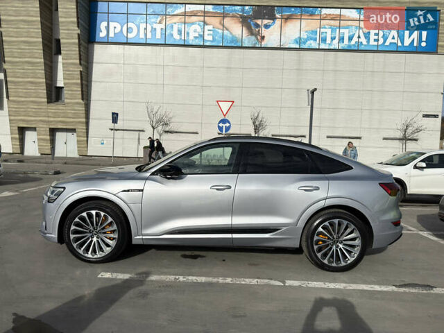 Серый Ауди E-Tron, объемом двигателя 0 л и пробегом 32 тыс. км за 41990 $, фото 16 на Automoto.ua