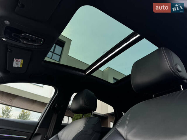 Серый Ауди E-Tron, объемом двигателя 0 л и пробегом 119 тыс. км за 41500 $, фото 63 на Automoto.ua