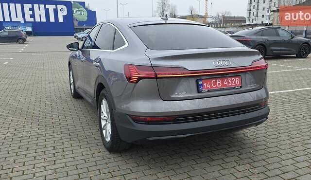 Сірий Ауді E-Tron, об'ємом двигуна 0 л та пробігом 140 тис. км за 28800 $, фото 48 на Automoto.ua