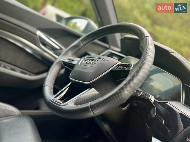 Сірий Ауді E-Tron, об'ємом двигуна 0 л та пробігом 148 тис. км за 27500 $, фото 140 на Automoto.ua