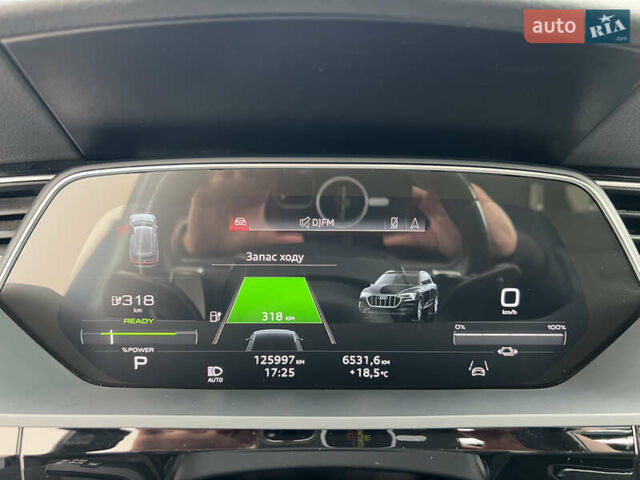 Ауді E-Tron 2021 у Луцьку на Automoto.ua Сірий Ауді E-Tron, об'ємом двигуна 0 л та пробігом 125 тис. км за 34999 $, фото 41 на Automoto.ua