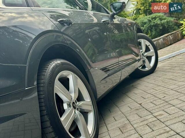 Сірий Ауді E-Tron, об'ємом двигуна 0 л та пробігом 148 тис. км за 27500 $, фото 67 на Automoto.ua