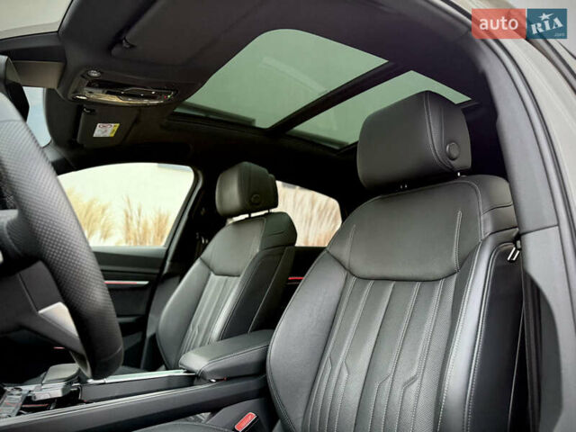Серый Ауди E-Tron, объемом двигателя 0 л и пробегом 36 тыс. км за 45445 $, фото 72 на Automoto.ua