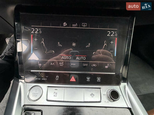 Серый Ауди E-Tron, объемом двигателя 0 л и пробегом 126 тыс. км за 29999 $, фото 30 на Automoto.ua