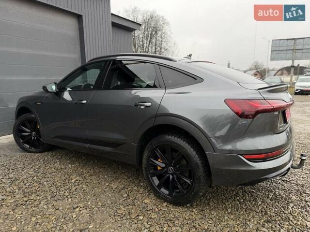 Серый Ауди E-Tron, объемом двигателя 0 л и пробегом 149 тыс. км за 29300 $, фото 31 на Automoto.ua