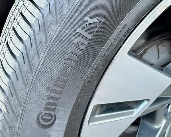 Серый Ауди E-Tron, объемом двигателя 0 л и пробегом 78 тыс. км за 33000 $, фото 33 на Automoto.ua