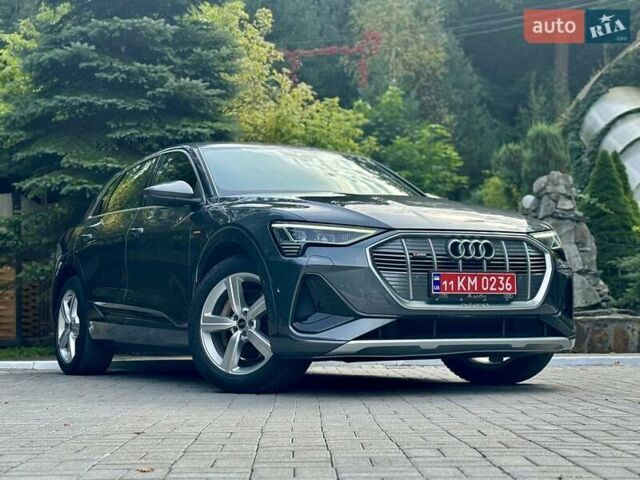 Сірий Ауді E-Tron, об'ємом двигуна 0 л та пробігом 148 тис. км за 27500 $, фото 4 на Automoto.ua