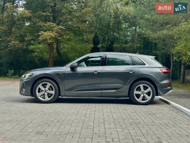 Сірий Ауді E-Tron, об'ємом двигуна 0 л та пробігом 148 тис. км за 27500 $, фото 40 на Automoto.ua