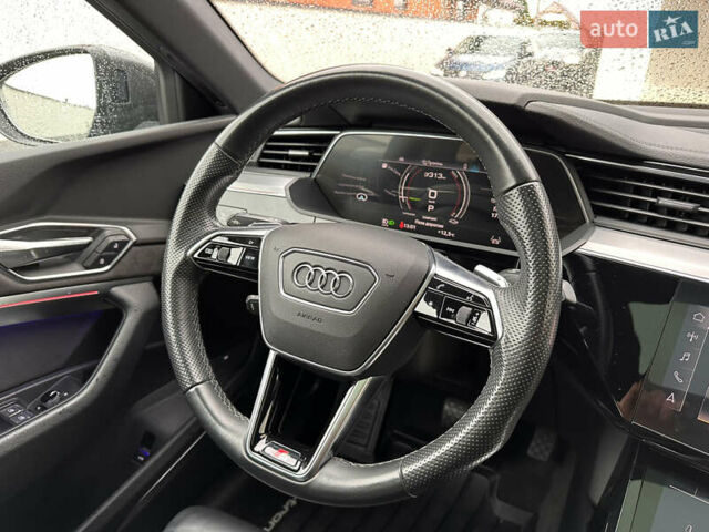 Сірий Ауді E-Tron, об'ємом двигуна 0 л та пробігом 106 тис. км за 39900 $, фото 52 на Automoto.ua
