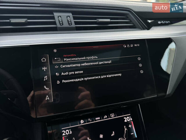 Серый Ауди E-Tron, объемом двигателя 0 л и пробегом 119 тыс. км за 41500 $, фото 51 на Automoto.ua