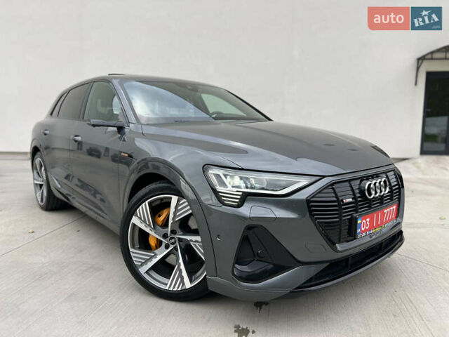 Ауді E-Tron 2021 у Луцьку на Automoto.ua Сірий Ауді E-Tron, об'ємом двигуна 0 л та пробігом 125 тис. км за 34999 $, фото 1 на Automoto.ua
