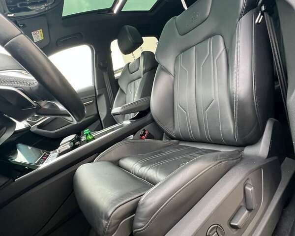 Серый Ауди E-Tron, объемом двигателя 0 л и пробегом 125 тыс. км за 34999 $, фото 94 на Automoto.ua