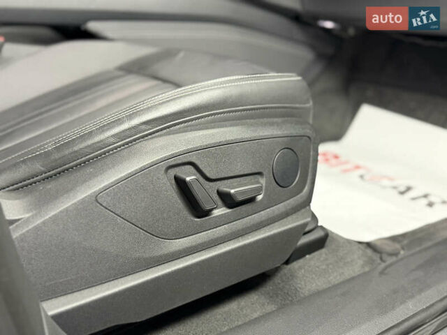 Серый Ауди E-Tron, объемом двигателя 0 л и пробегом 44 тыс. км за 33000 $, фото 38 на Automoto.ua