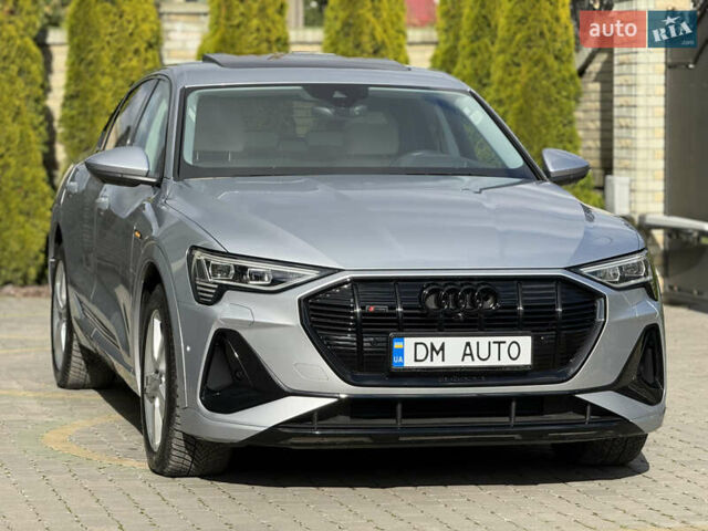 Серый Ауди E-Tron, объемом двигателя 0 л и пробегом 130 тыс. км за 37000 $, фото 41 на Automoto.ua